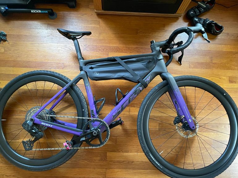 Used Scott Addict Gravel 20 2025 2025 Road & Gravel, Black — image 1 of 7