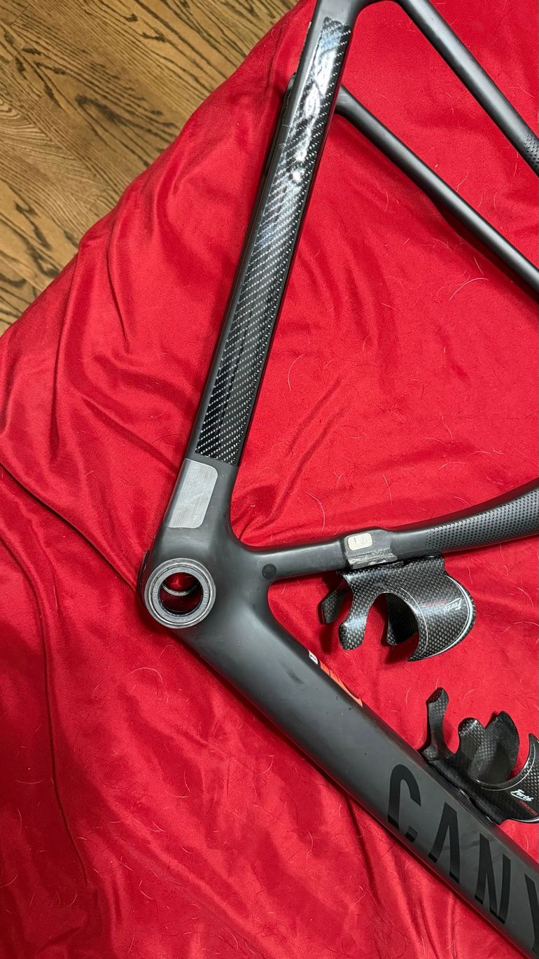 Used Canyon Endurace CF SLX 8 AXS 2024 Frameset 2024 Road & Gravel, Black — image 13 of 17