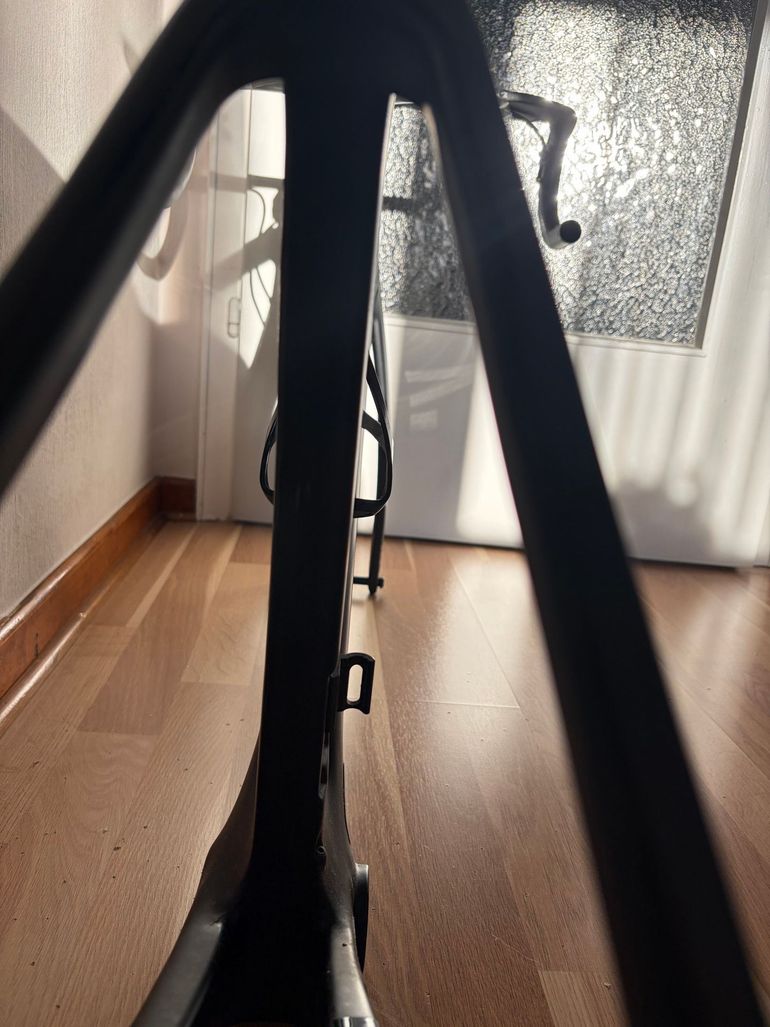 Used Orbea ORCA AERO M20iTEAM-D 2019 2019 Road & Gravel, Schwarz — image 8 of 14