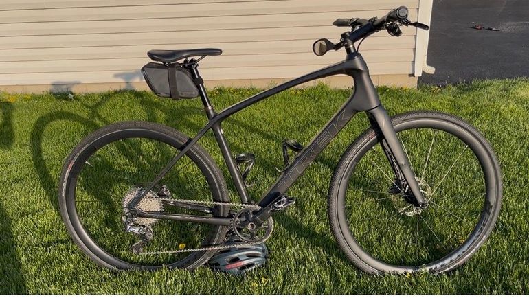 Used Trek Fx Shimano GRX 2023 Road & Gravel, Light Gray — image 1 of 7
