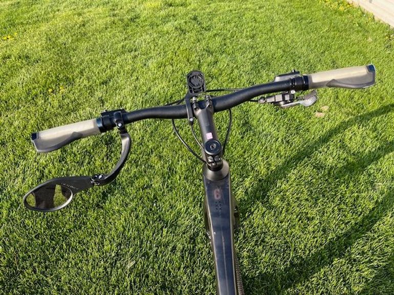 Used Trek Fx Shimano GRX 2023 Road & Gravel, Light Gray — image 5 of 7