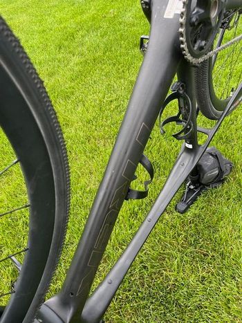Used Trek Fx Shimano GRX 2023 Road & Gravel, Light Gray — image 6 of 7