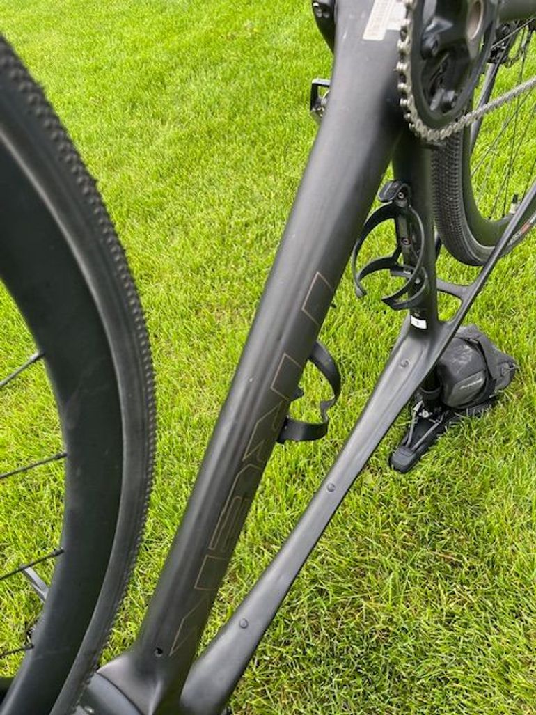 Used Trek Fx Shimano GRX 2023 Road & Gravel, Light Gray — image 6 of 7