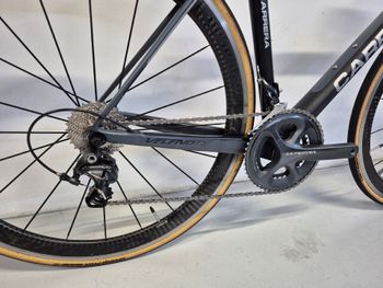 Used Carrera Veleno Shimano Ultegra 2018 Road & Gravel, Gris claro — image 3 of 20