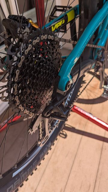 Santa Cruz Nomad SRAM GX 2016 Mountainbike d'occasion — image 5 sur 8