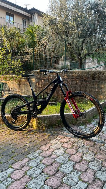 Used Lapierre Spicy SRAM X01 Eagle AXS 2025 Mountainbike, Blue — image 6 of 6