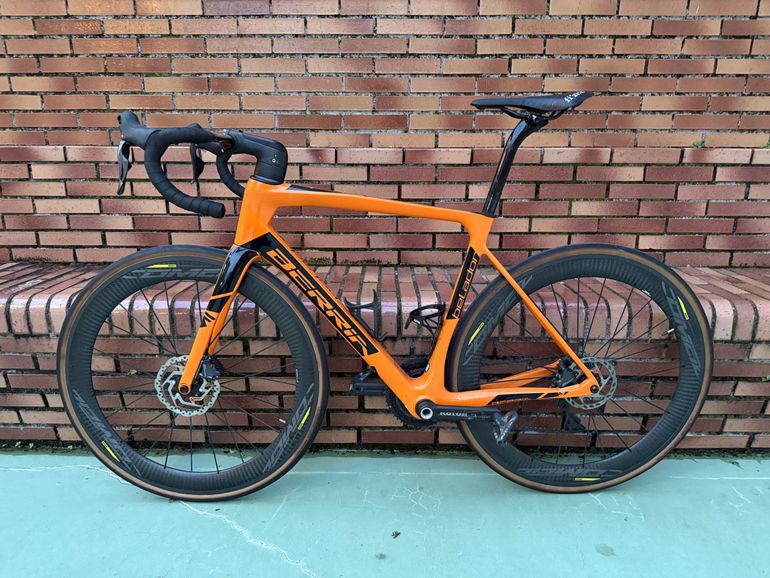 Used Berria BELADOR Shimano Ultegra Di2 2021 Road & Gravel, Orange — image 2 of 4