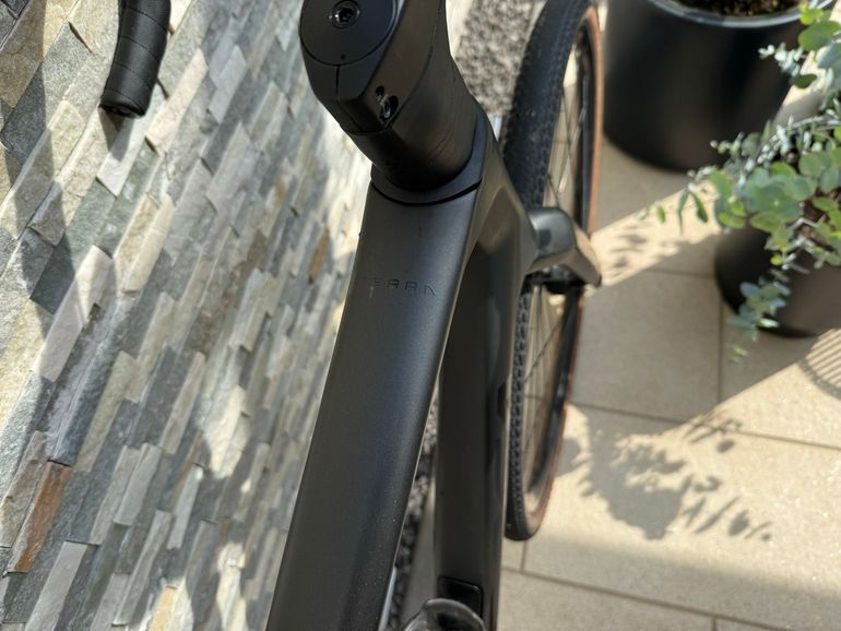 Used Orbea TERRA M20i TEAM 2023 2023 Road & Gravel, Black — image 9 of 9
