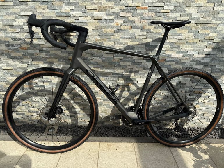 Used Orbea TERRA M20i TEAM 2023 2023 Road & Gravel, Black — image 8 of 9
