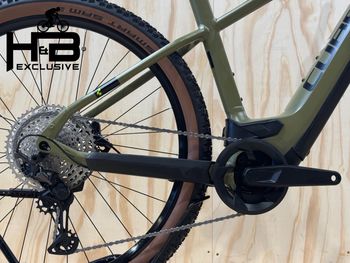 Used CUBE Reaction Hybrid Race 750 SHIMANO XT 2024 Mountainbike, Green — image 3 of 13