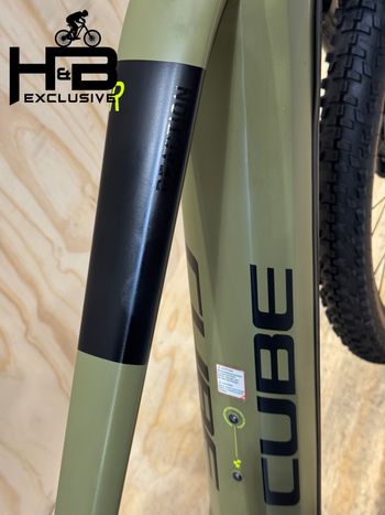 Used CUBE Reaction Hybrid Race 750 SHIMANO XT 2024 Mountainbike, Green — image 9 of 13