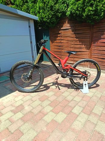 Used Canyon Sender Shimano ZEE 2017 Mountainbike, Red — image 10 of 11