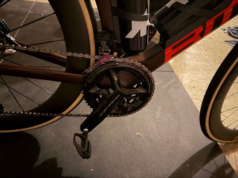 Used BMC Teammachine Shimano Dura Ace Di2 2025 bike, Red — image 3 of 7