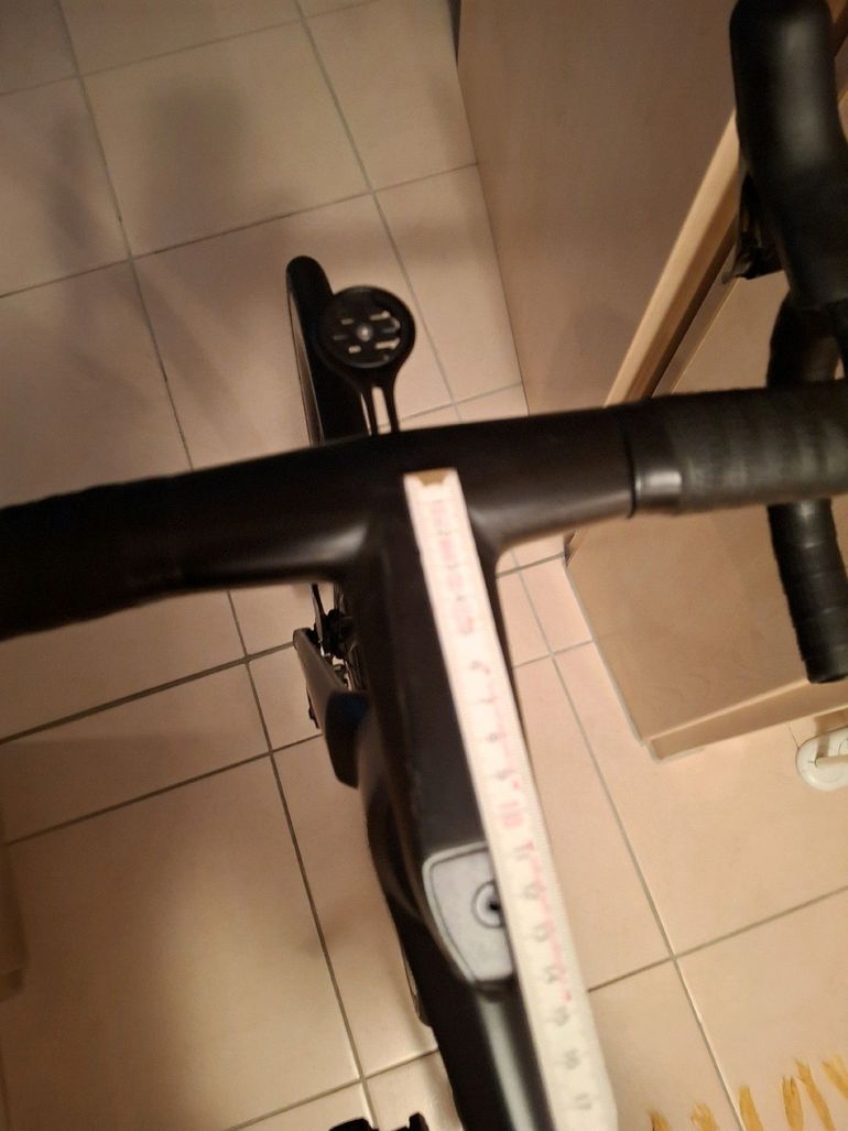 Używany BMC Teammachine SLR01 THREE P2P 2022 2022 Road & Gravel — zdjęcie 15 z 16