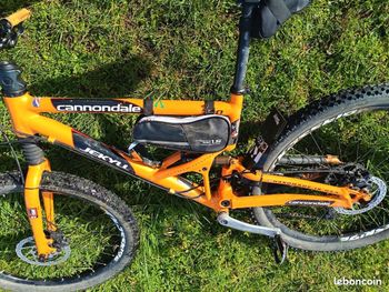 Used Cannondale 700 2003 Mountainbike, Orange — image 4 of 12