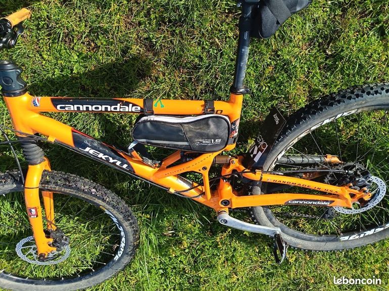 Used Cannondale 700 2003 Mountainbike, Orange — image 4 of 12