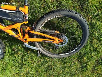 Used Cannondale 700 2003 Mountainbike, Orange — image 8 of 12