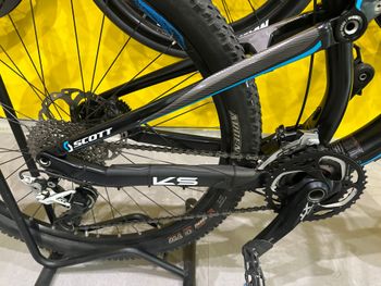 Used Scott Genius 730 2017 2017 Mountainbike, Black, 27.5 — image 3 of 6