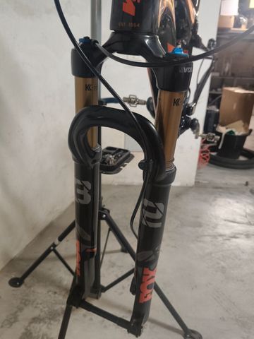Used Ktm scarp exonic 2024 Mountainbike, Black, 29 — image 7 of 7