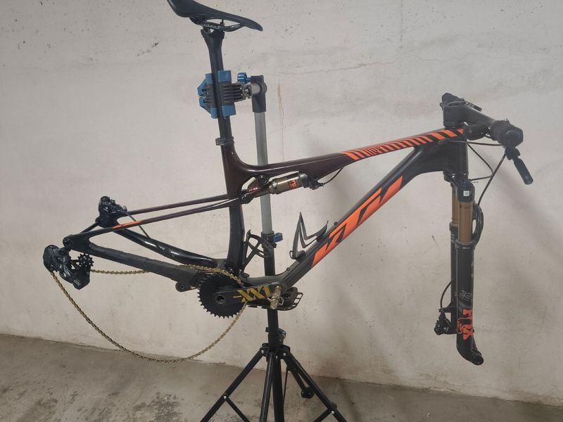 Tweedehands Ktm scarp Custom Frameset 2024 MTB