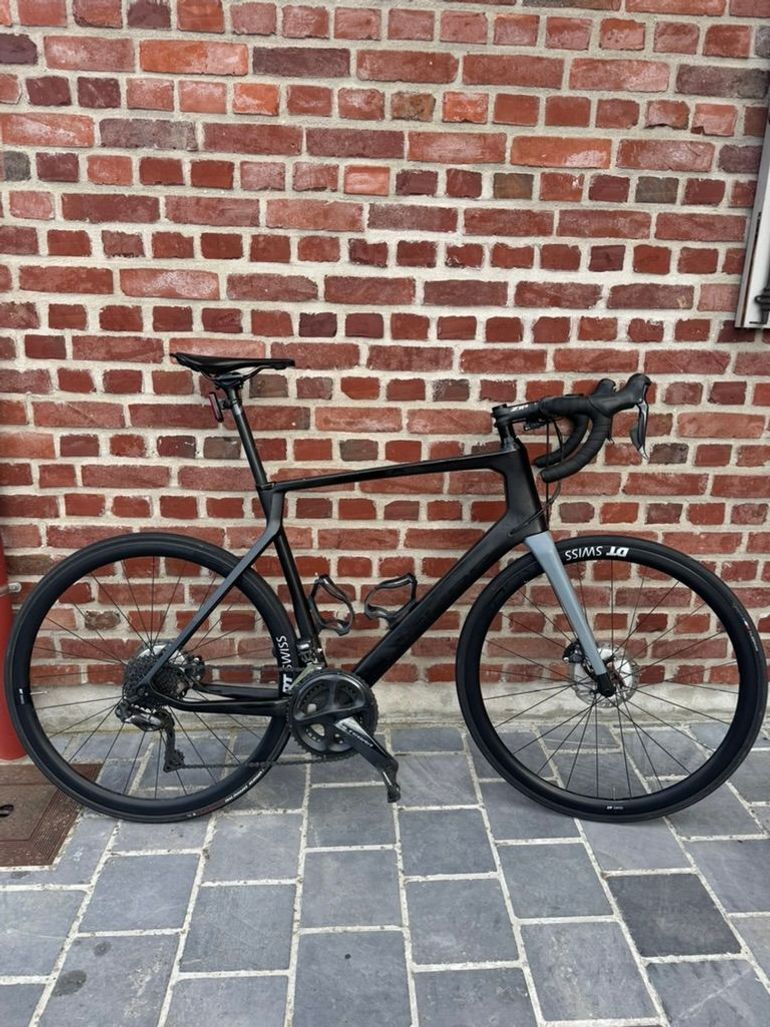 Used CUBE Cube Agree C 62 Pro Di2 2023 Road & Gravel, Black — image 1 of 6