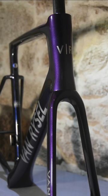 Używany Van Rysel RCR-Pro 2024 Road & Gravel — zdjęcie 9 z 10