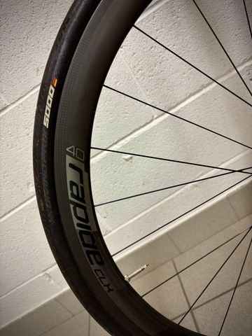Used Specialized Roubaix SRAM Red 2016 Road & Gravel, Black — image 6 of 17