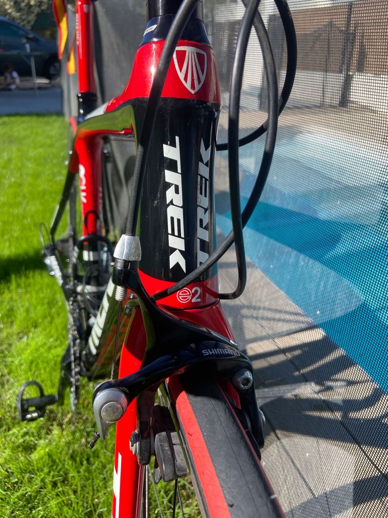 Used Trek Madone Shimano Ultegra 2014 Road & Gravel, Black — image 4 of 12