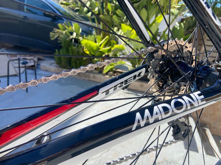 Used Trek Madone Shimano Ultegra 2014 Road & Gravel, Black — image 6 of 12
