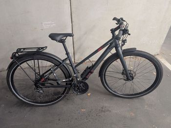 Used CUBE Cube Travel Trapeze 2020 Trekkingrad 2020 Urban, Light Gray — image 5 of 8