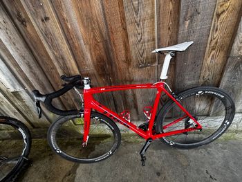 Used Trek Émonda SLR 9 2017 2017 Road & Gravel — image 2 of 5