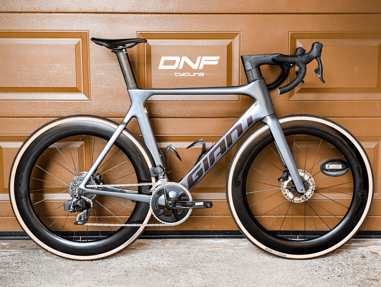 Used Giant Propel, Advanced Disc 1 2022 2022 Road & Gravel, Light Gray — image 1 of 25