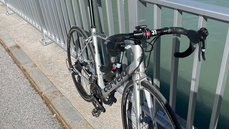 Used Cervélo Cervelo R3 2014 Road & Gravel, Light Gray — image 2 of 3
