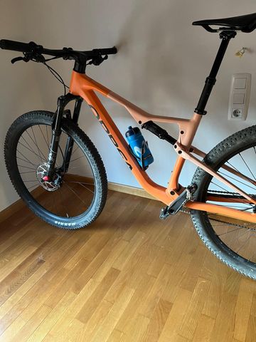 Brugt Orbea OIZ H30 2024 2024 Mountainbike — billede 3 af 6