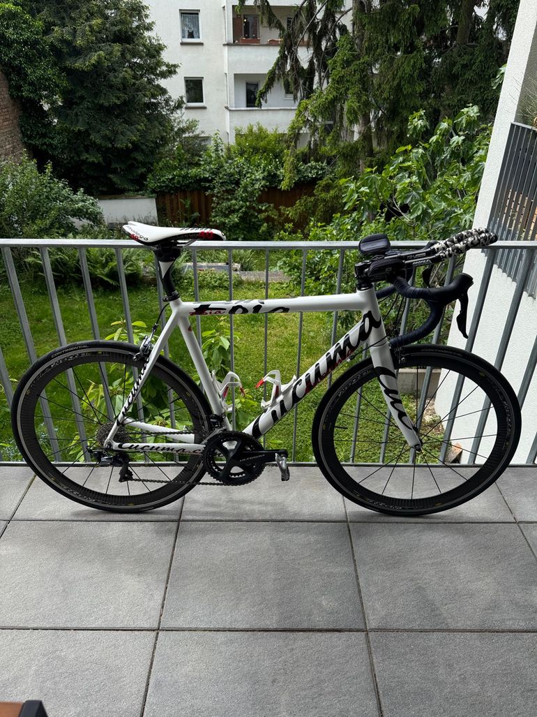 Used Cucuma Foia Shimano Ultegra 2012 Road & Gravel — image 1 of 21