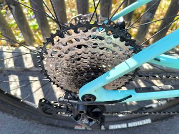 Used Orbea M30, 2023, Turkis 2023 Mountainbike, Blue — image 12 of 22