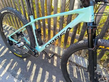 Used Orbea M30, 2023, Turkis 2023 Mountainbike, Blue — image 4 of 22