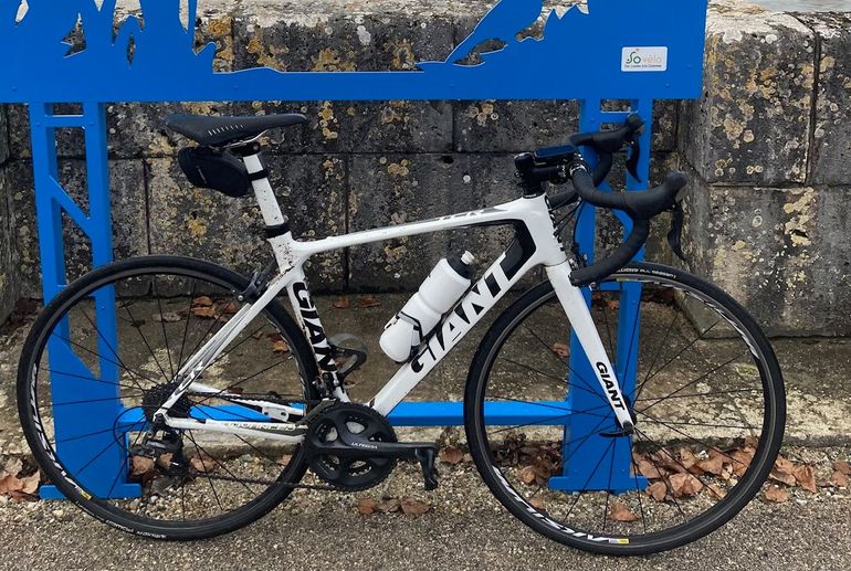 Used Giant TCR Advanced 2 2012 2012 Road & Gravel, White — image 3 of 3