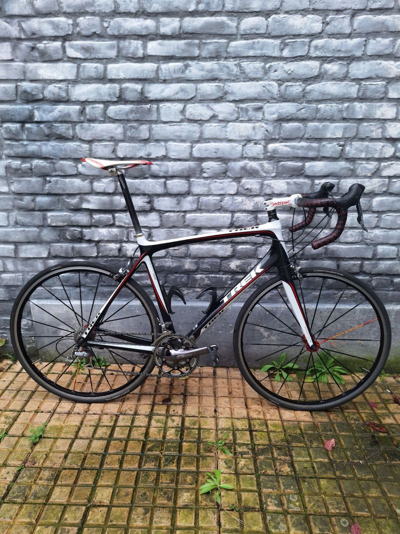 Použité Trek Madone 4.7 Ultegra 2011 2011 Road & Gravel