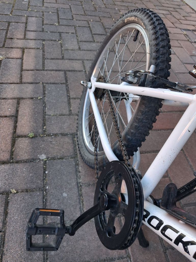 Used ROCKRIDER 9-12 Years 2020 Youth, White — image 5 of 5