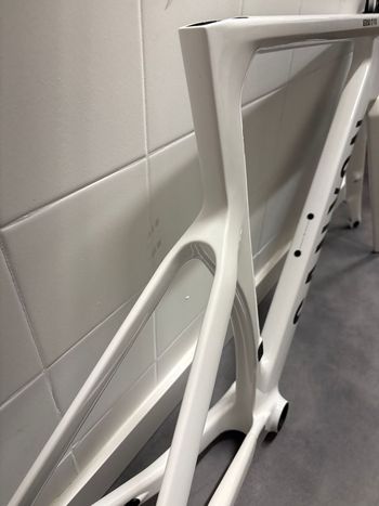 Used Canyon Aeroad CFR Disc Frame and Brake Kit 2026 Frameset 2026 Road & Gravel, White — image 3 of 14