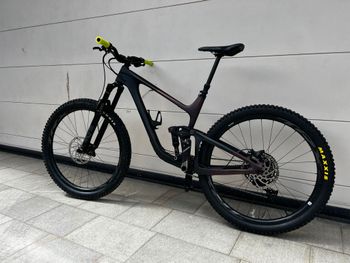 Used Giant Trance SRAM NX Eagle 2021 Mountainbike, Black — image 1 of 4