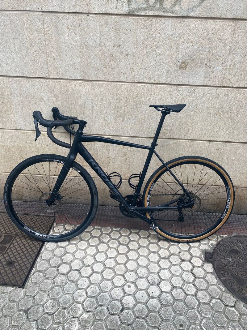 Used Kross ESKER 6.0 2026 2026 Road & Gravel, Black — image 2 of 6