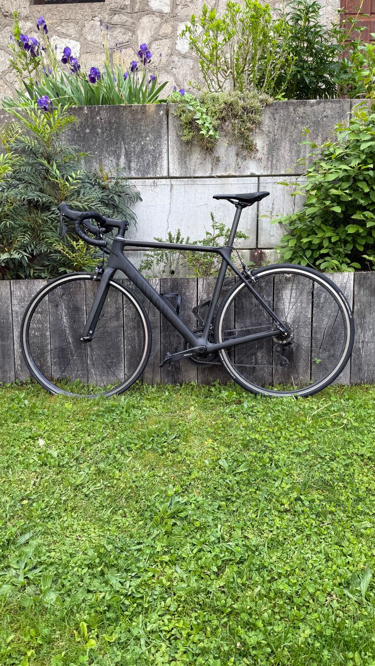 Used Canyon Ultimate CF SL 7.0 2019 2019 Road & Gravel, Black — image 10 of 10