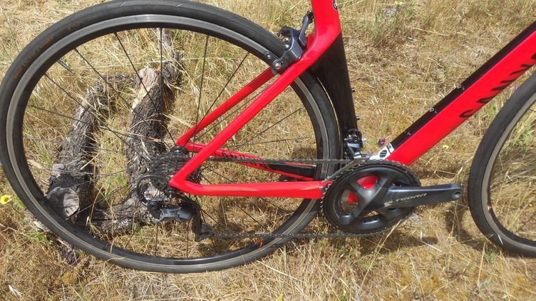 Used Canyon Aeroad CF SLX 8.0 2018 2018 Road & Gravel, Red — image 6 of 10