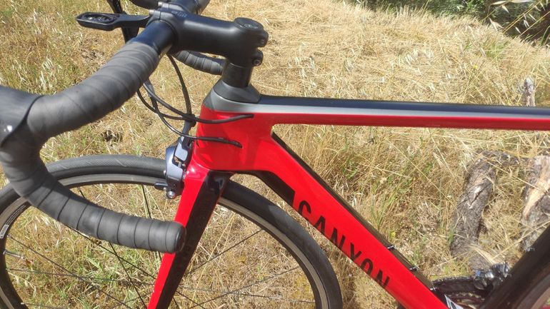 Used Canyon Aeroad CF SLX 8.0 2018 2018 Road & Gravel, Red — image 8 of 10