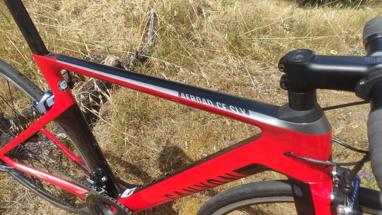 Used Canyon Aeroad CF SLX 8.0 2018 2018 Road & Gravel, Red — image 5 of 10