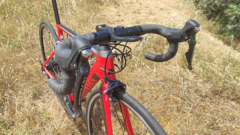 Used Canyon Aeroad CF SLX 8.0 2018 2018 Road & Gravel, Red — image 4 of 10