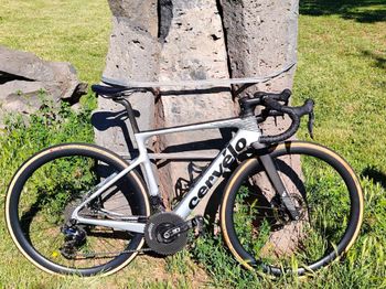 Cervélo, Caledonia Shimano Dura Ace Di2