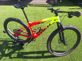 Trek, Supercaliber 9.8 XT 2023